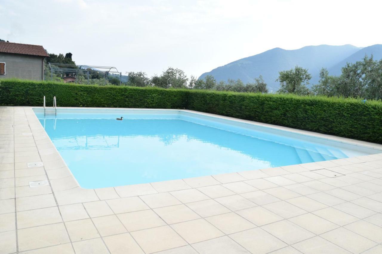 Appartamento Agnesi Monte Isola Exterior foto